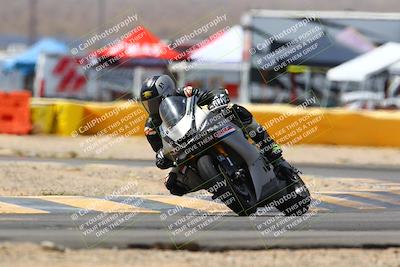 media/Apr-09-2022-SoCal Trackdays (Sat) [[c9e19a26ab]]/Turn 2 (1140am)/